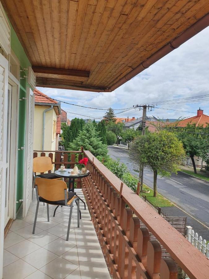 Aqua Panzio Apartment Hévíz Екстериор снимка